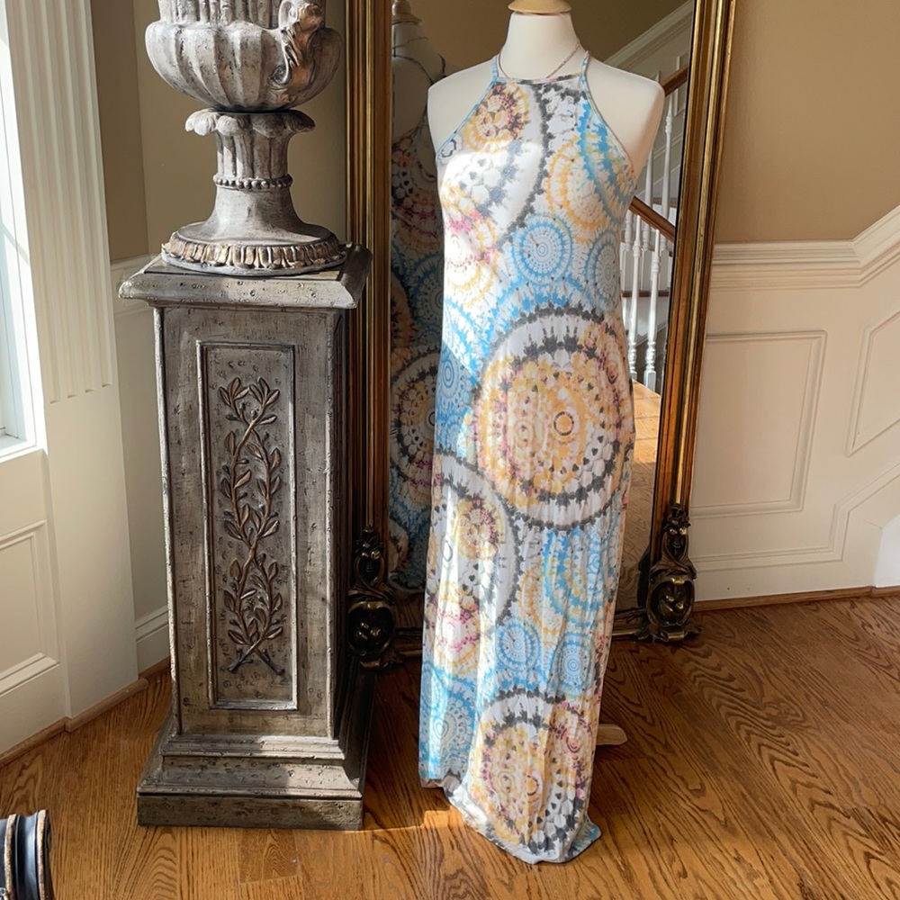Salty and soulful tie dyed maxi💙💕☮️